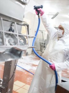 Handle Sanitary Hoses Correctly